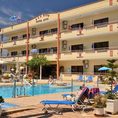 Sun City Kato Daratso Bagian luar foto